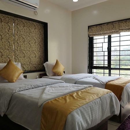 Hotel Rama Golden Root New Town Kalkutta Exterior foto